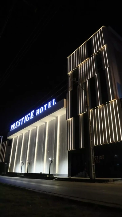 نمای کلی هتل پرستیژ اهواز