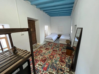 اتاق دو تخته تویین اقامتگاه بوم گردی غروب جزیره هنگام