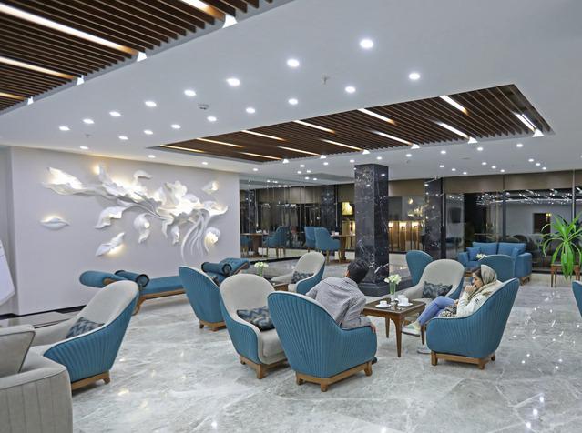 Ritz-Tehran_30278