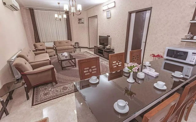 سوئیت دو خوابه هتل شاهد قم