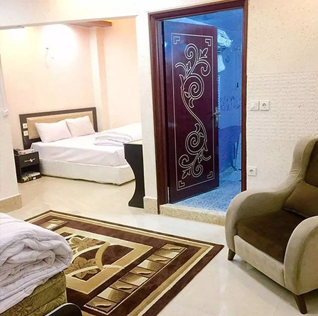 اتاق سه تخته مهمانپذیر شهدا مشهد