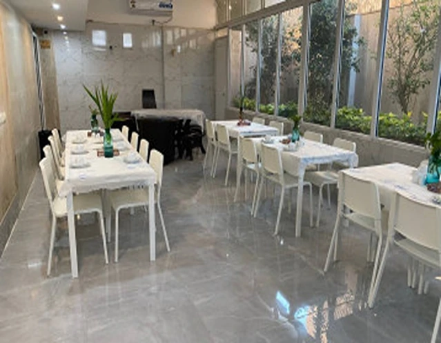 رستوران جهت غذاخوری