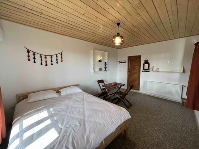 اتاق دو تخته دبل بومگردی تی باغ فومن