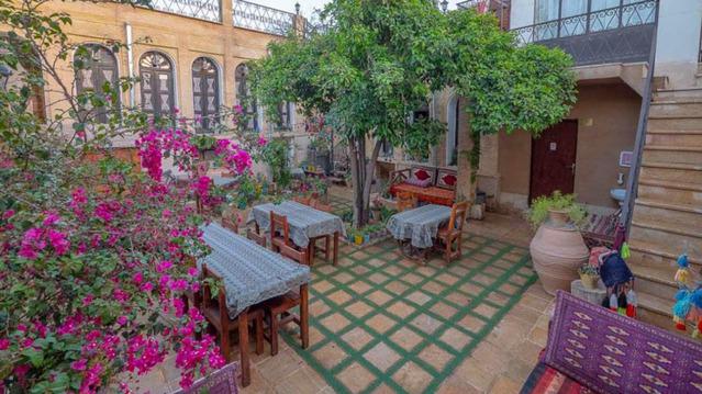 Toranjestan-Shiraz_1679