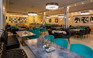 رستوران هتل ونوس قم