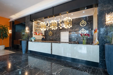 پذیرش هتل وستا تنکابن