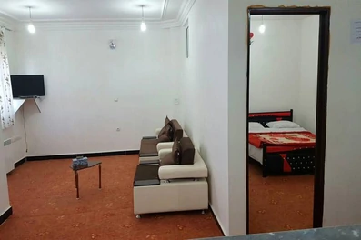 اتاق خواب با تخت دونفره