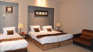 اتاق سه تخته 2