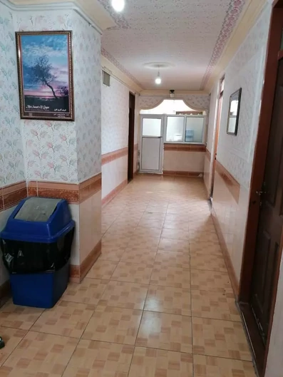 راهرو منتهی به اتاق ها مهمانپذیر زمرد بیرجند