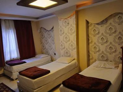 Khanevade-Tehran_14658