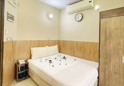 اتاق دو تخته دبل مهمانسرا رویان مشهد