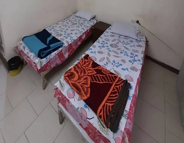 اتاق خواب با تخت دونفره