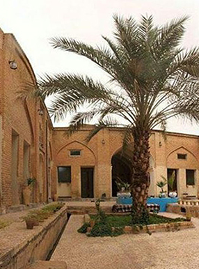 عمارت پهلوی اهواز | یوتراوز