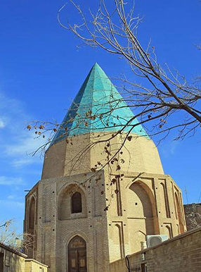 بنای تاریخی در قم